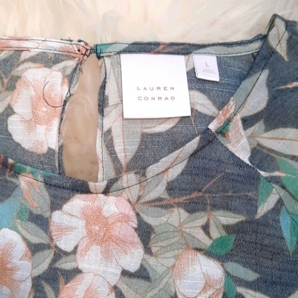 Lauren Conrad Crane Belle Sleeve Blouse - Picture 2 of 7